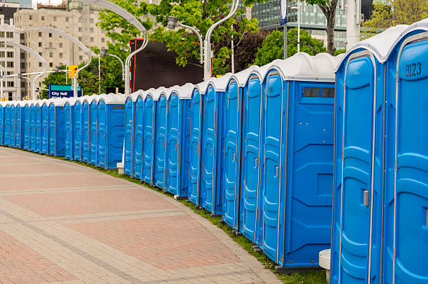 Best Deluxe Portable Toilet Rental  in Columbia, CA